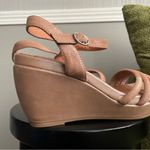 Gentle Souls  Women's by Kenneth Cole Viki Sandals Women’s Size 8 Photo 7