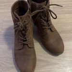 Bella Vita Brown Lace-Up Ankle Boots Photo 0