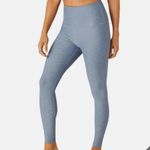 Beyond Yoga  Alloy Sparkle High waisted Midi Legging in Blue & Shiny Sparkle XS Photo 1