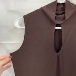 Women's dark brown soft stretch mock neck cutout sleeveless shirt‎ blouse small Photo 2