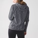 Lululemon  Women’s Healthy Heart Hoodie Pullover in Coco Pique Size 8 Photo 2
