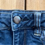 American Eagle Super Stretch Distressed Jean Shorts Size 4 Photo 3