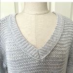 Hinge  V neck sweater Photo 5