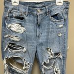 American Eagle ripped jeans Photo 2