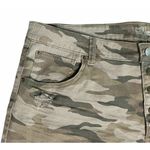 Time & Tru NEW Womens  High Rise Camo Print Relaxed Fit Denim Cut Off Shorts 20 Photo 2