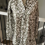 Elizabeth and James Green Floral Patterned Long Sleeve Dress Size Small Photo 0