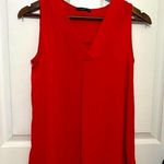 West Kei  Women’s Red V-Neck Sleeveless Flowy Top Size XS Photo 0