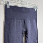 Lululemon Seamlessly Street Crop in Cadet Blue Size 4 Ribbed Activewear Photo 6