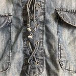 Nine West  Jeans Chambray Soft Denim Cap Sleeves Tie Collar Western Blouse Top Photo 5