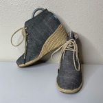 Toms Wedge Espadrille Shoes Women’s Sz 6 Chambray Blue Gray Lace Up 300413 Photo 1