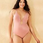 Shade & Shore Women's Sparkle Shell Charm Plunge Neck High Leg Cheeky One Piece Swimsuit Photo 2