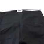 Zyia  Active Women's Pocket Brilliant Hi-Rise Capri MG7 Black Leopard Size 8-10 Photo 4