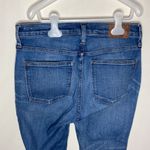 Madewell  9" High-Rise Skinny Crop Jeans: Destructed-Hem Edition size 29 Photo 5