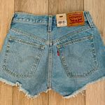 Levi's NWT Levi’s 501 High Rise Womens Denim Shorts raw hem button fly Photo 4
