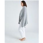 Beryll Cashmere Serape | Light Gray Oversized Blanket Scarf With Stretch Size undefined Photo 2