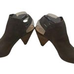 Vince Camuto * Peep Toe Heels Womens 8.5 Gray Leather Casual Travel Resortwear Photo 8