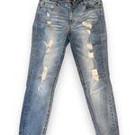 Refuge Distressed Cropped Jeans Photo 0