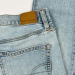 American Eagle  Womens Size 2 Short Stretch Light Wash Jeans Raw Hem Skinny Photo 5