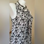 Ellie  Black White Pink Floral Sleeveless Front Ruffle Blouse Sz S Sleeve… Photo 5