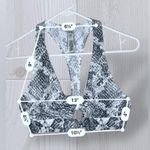 PINK - Victoria's Secret PINK VS Women’s Reptile Scale Oasis Twist Sports Bra Photo 4