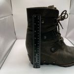 Sorel  Boots Joan of Arctic Womens 7.5 Wedge Hidden Heel Brown Lace Up boot Photo 6