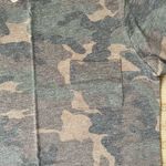 Tresics  Camo Tee Photo 2