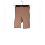 Lululemon Ribbed Contoured High Rise Short 8" Size 2 Photo 5