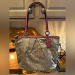 Coach Horse Carriage Pleated Tote Shoulder Bag with Hangtag. Photo 1