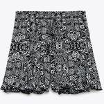 ZARA NWT Black White Floral Bermuda Printed Skort Photo 0