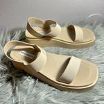 Steve Madden  Janice Woven Nubuck Platform Sandals Beige Platform Sandals Sz 10M Photo 4