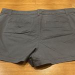 A New Day  women’s stretch shorts size 18. Photo 8