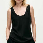 Equipment Femme Black Scoop Neck Silk Tank Top Small (Oversized) $128 Photo 0
