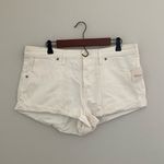 Free People NWT  White Beginner’s Luck Low Rise Slouch Jeans Shorts Size 32 Photo 2
