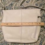 Stone Mountain White Genuine Leather Hobo/Bucket Purse NWOT Photo 10