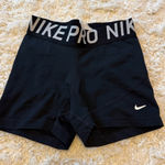 Nike Women's Black Pro Shorts Photo 0