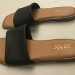 Nicole Miller  NewYork Black Slide Sandals 6 1/2 CUTE!! Photo 2