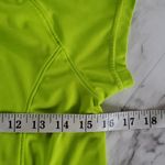 Under Armour  tee size medium Photo 3