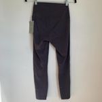 Everlane NWT The Perform Renew Leggings in Ink Gray Photo 4