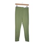 ON 34th St. medium green high Photo 3