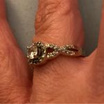 Womens Finger Ring Size 7.5 Zirconia Center Rhinestones Silver Tone Costume Photo 2