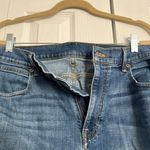 Vineyard Vines  Skinny Jeans. Size 34x32 Photo 3