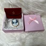 K18 gold Stamped Cameo Brooch. Photo 7