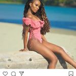 Stunning bodysuit one piece swimsuit nwt pink lace Size M Photo 3