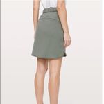 Lululemon  Athletica Green On The Fly Woven Skirt size 4 olive green skirt​​ Photo 7