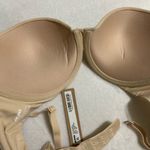 SKIMS  Fits Everybody Push-Up Bra 36A Photo 2