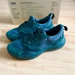 Vans  Ultrarange Neo VR3 Mono Dark Green Women 10.0 US Mens 8.5 US Photo 3
