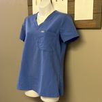 FIGS Technical Collection Blue Short Sleeve V-Neck Medical Scrub Shirt Pocket-XS Photo 1