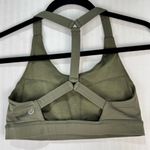 Lululemon Pack It In Fatigue Green Luxstreme 4-Way Stretch Sports Bra Size 6 Photo 2