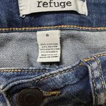 Refuge Ripped Jeans Photo 5