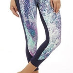 Fabletics Sydney Capri Athletic Leggings Athleisure Navy Purple Size Small Gym Photo 0